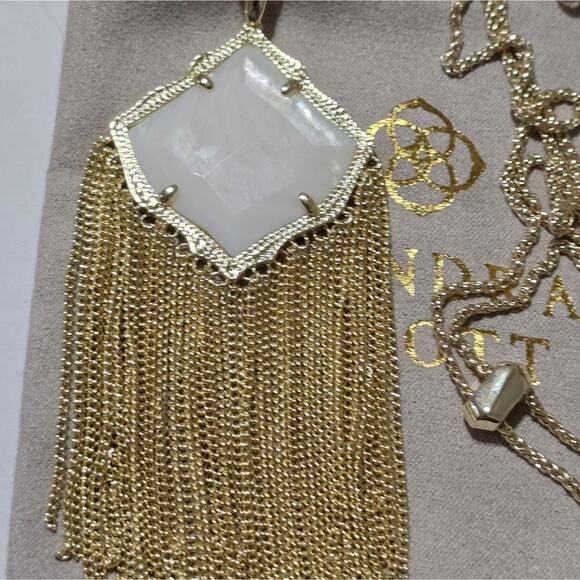 Kendra Scott White Banded Agate Kingston Tassel Fringe Boho Gold Plated Necklace - Picture 6 of 9